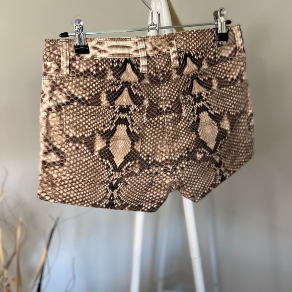 SASS & BIDE Vintage Snake Pattern SHORTS - Picture 8 of 8